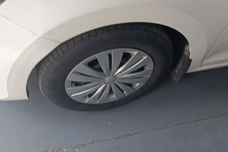 Volkswagen Santana 2017 #9 Volkswagen Santana 2017 car image #9