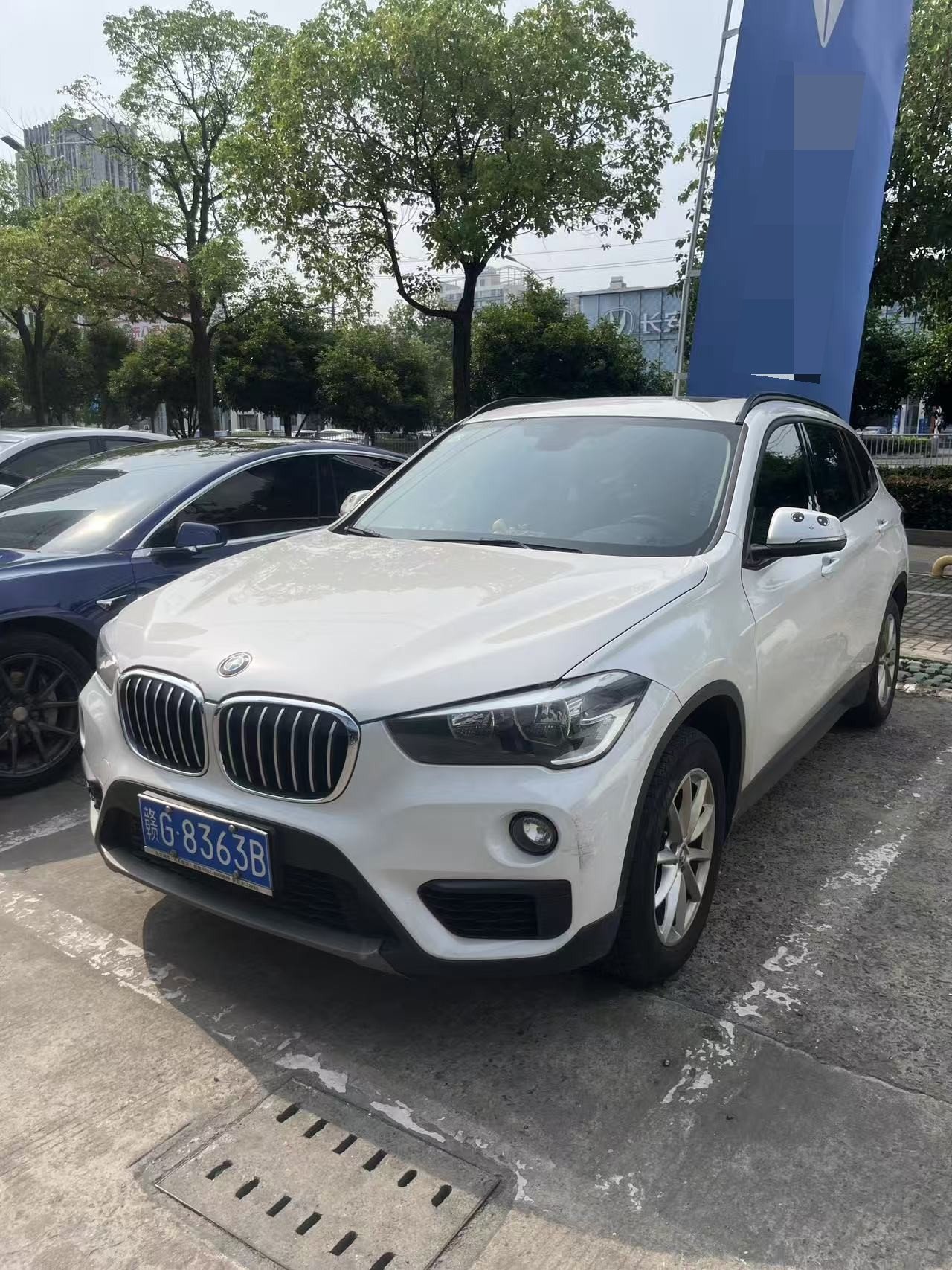 BMW X1 2019 BMW X1 2019 car image
