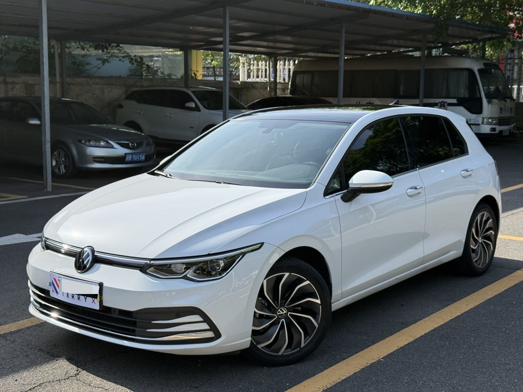 2022 car image 