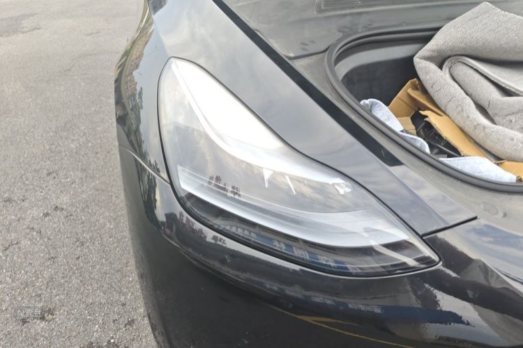 Tesla Model Y 2023 #8 Tesla Model Y 2023 immagine di auto #8
