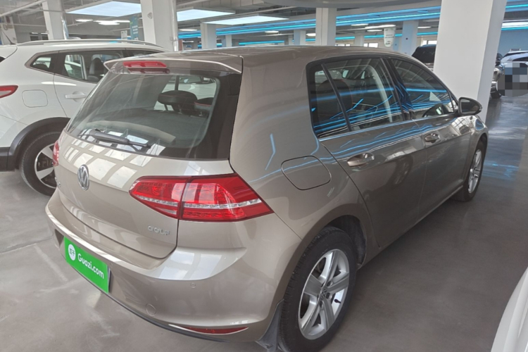 Volkswagen Golf 2016 car image #7