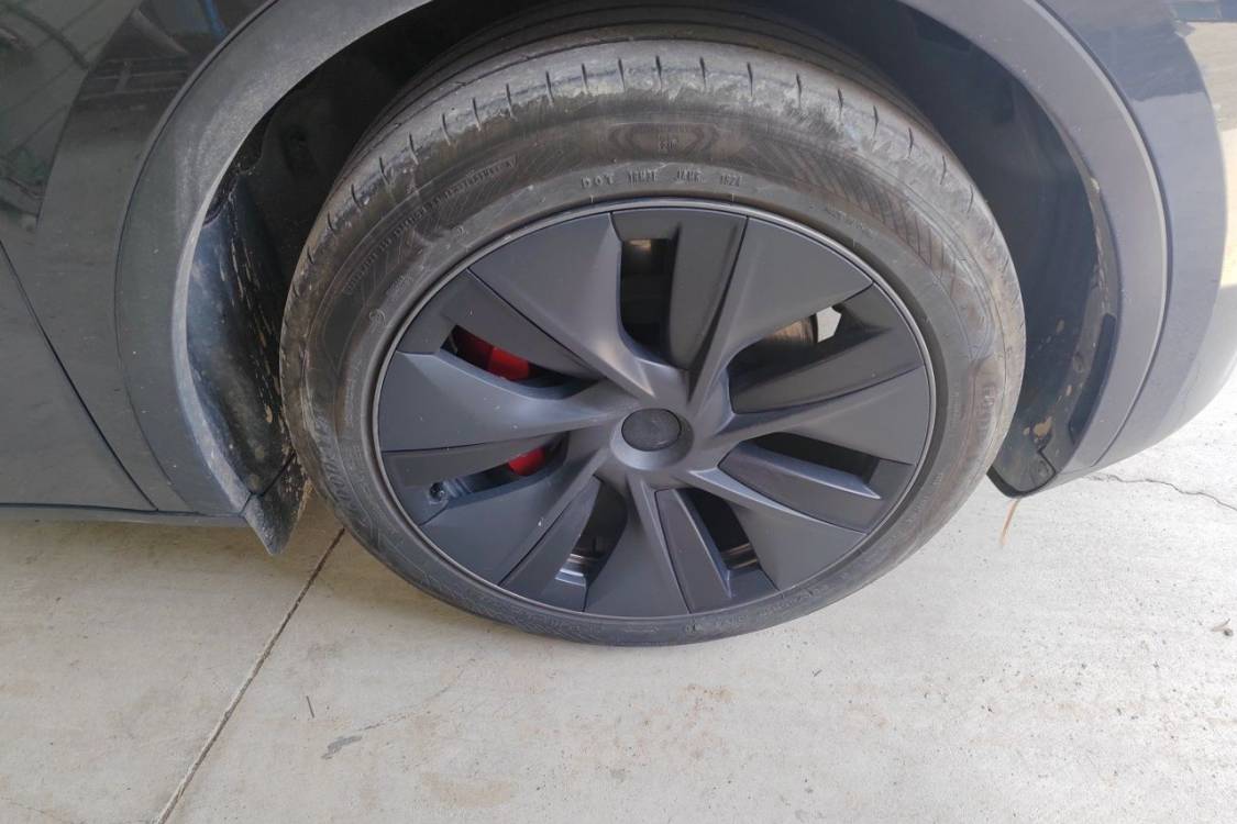 Tesla Model Y 2024 #9 Tesla Model Y 2024 изображение автомобиля #9
