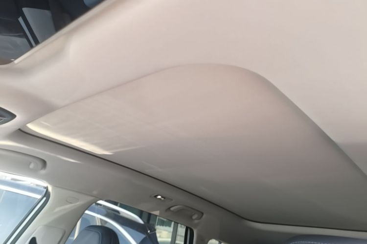 GEELY Boyue L 2024 car image #20