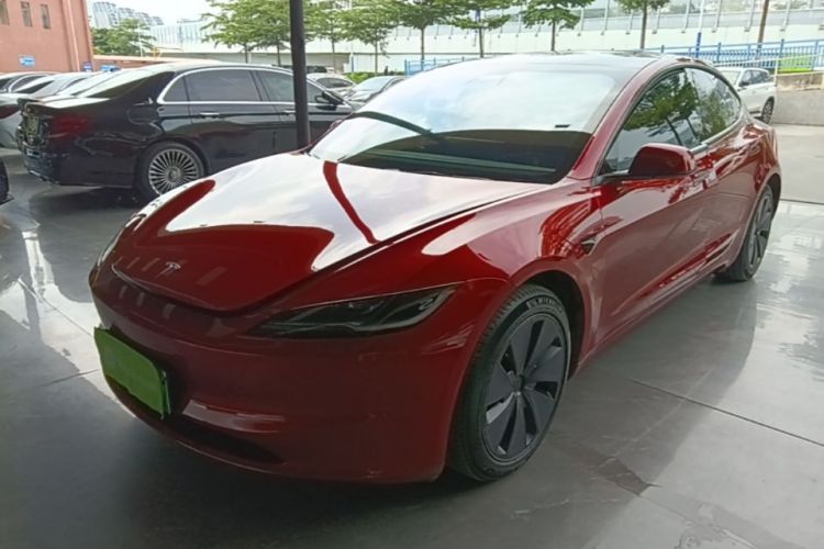 Tesla Model 3 2024 #2 Tesla Model 3 2024 car image #2