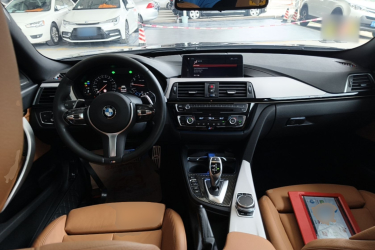 BMW 3 Series GT 2019 #10 BMW 3 Series GT 2019 car image #10