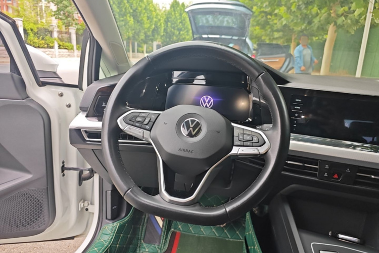 Volkswagen Golf 2021 #11 Volkswagen Golf 2021 car image #11