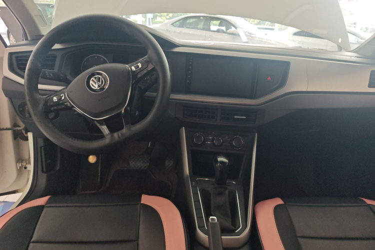 Volkswagen Polo 2019 imagem de carro #11