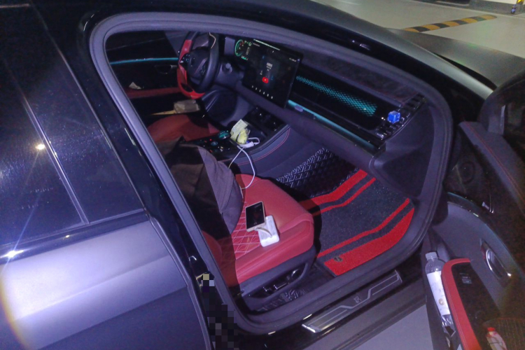 BYD Han 2021 car image #27