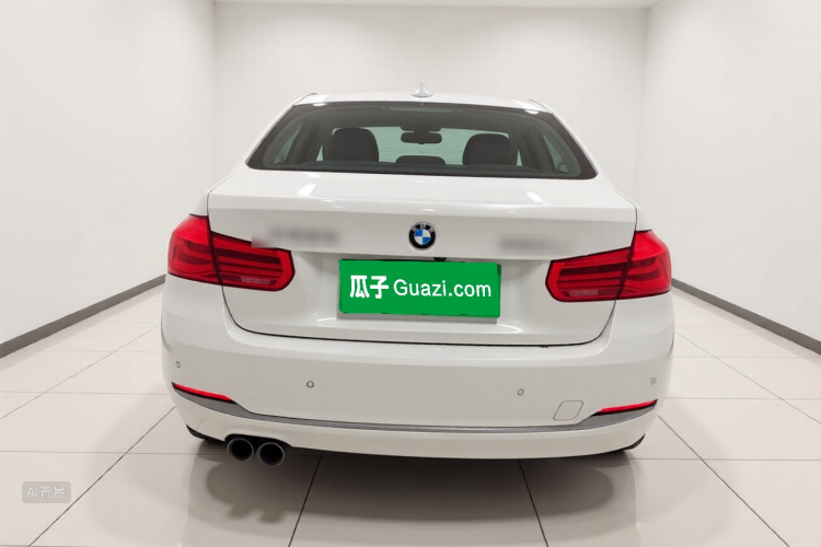 BMW 3 Series 2019 #6 BMW 3 Series 2019 car image #6