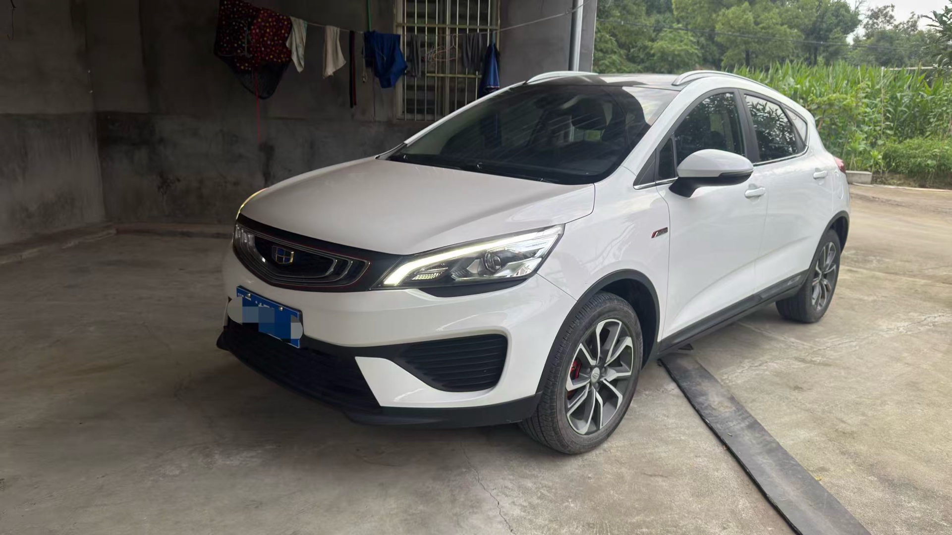 GEELY Emgrand GS 2018 car image 