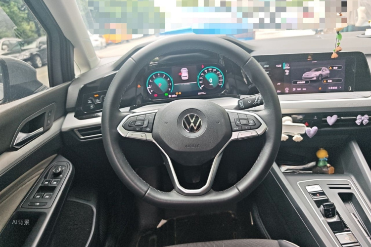 Volkswagen Golf 2022 car image #12
