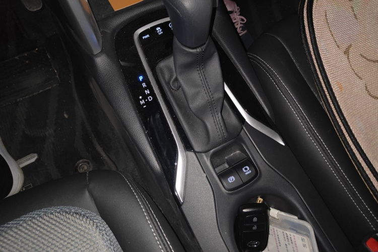 Toyota Corolla Cross 2025 car image #18