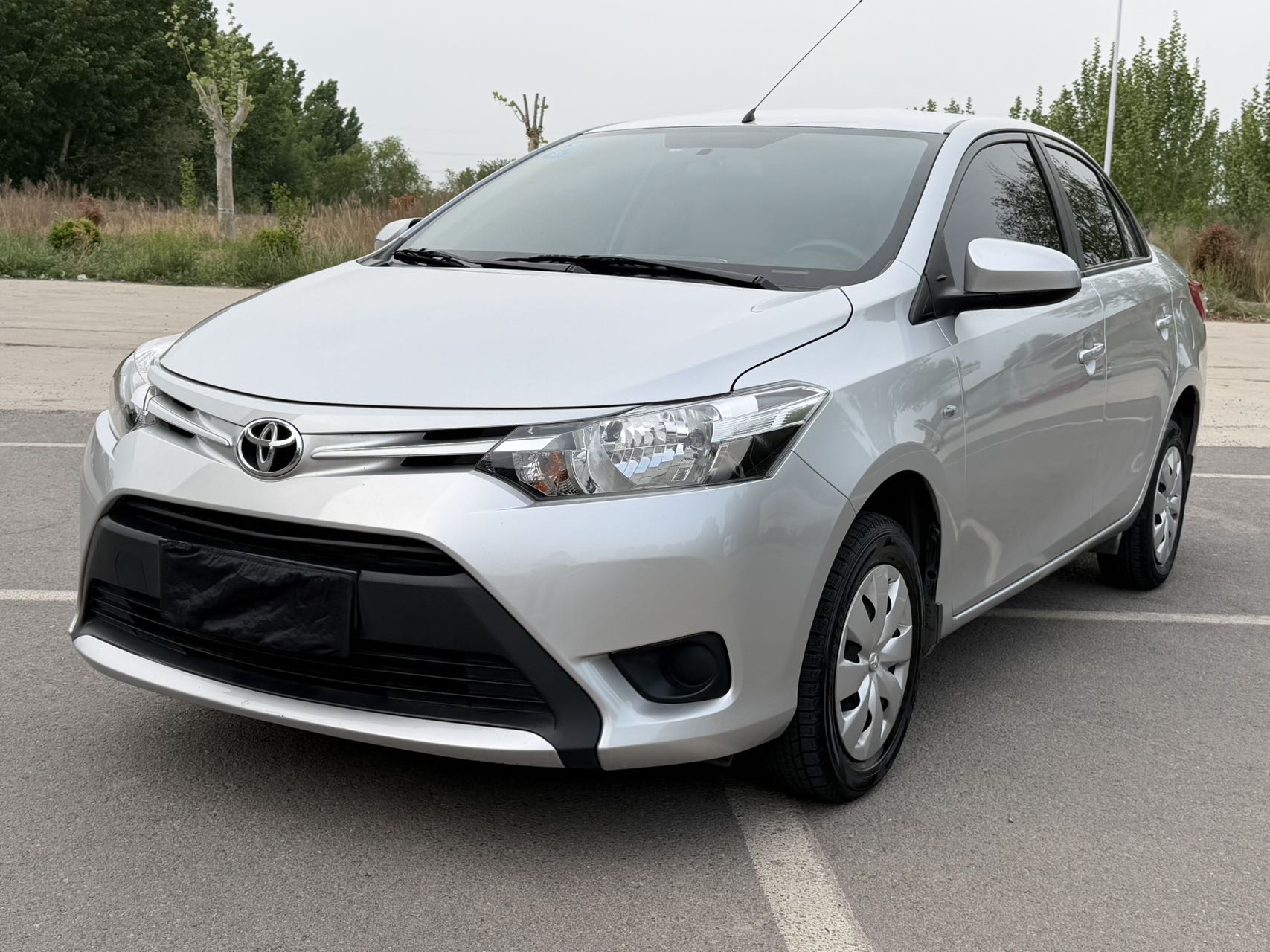 Toyota Vios 2015 Toyota Vios 2015 car image