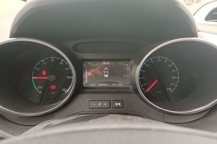 BYD Yuan New Energy 2019 #12 BYD Yuan New Energy 2019 car image #12