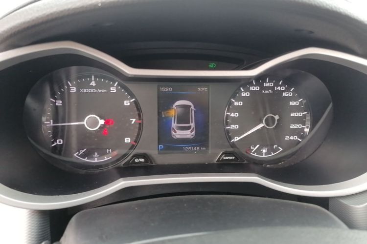 GEELY Emgrand GS 2018 car image #12