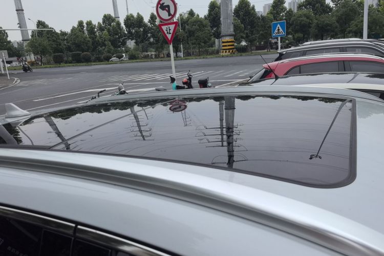 BYD Yuan Plus 2022 immagine di auto #21