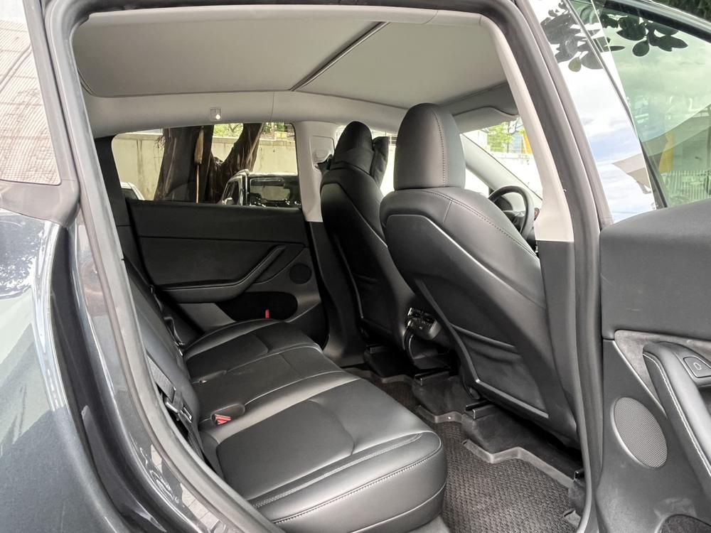 Tesla Model Y 2024 #10 Tesla Model Y 2024 car image #10