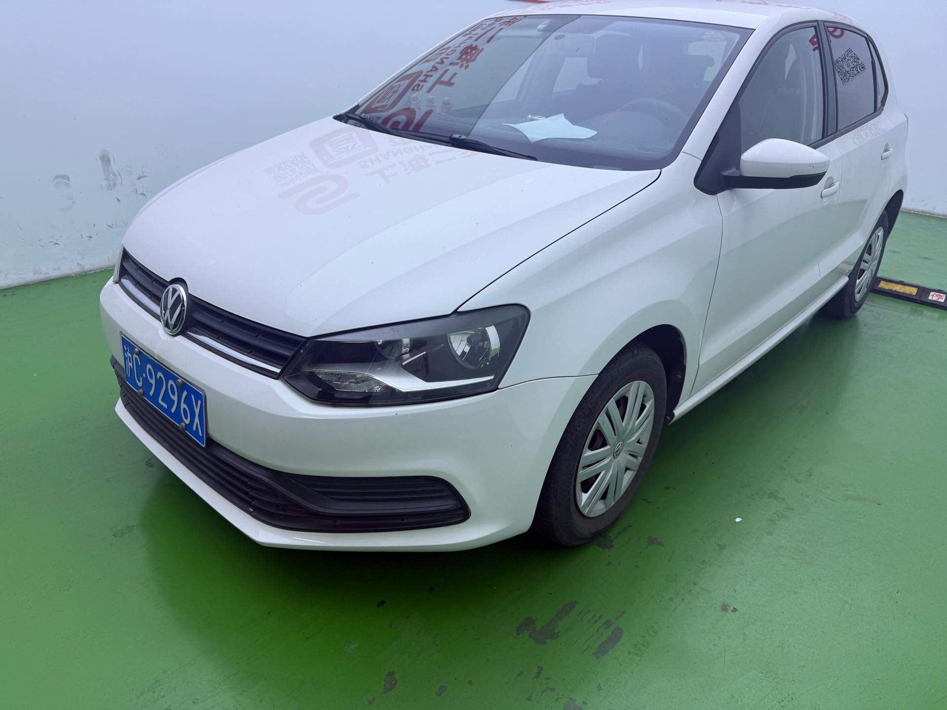 Volkswagen Polo 2017 car image 