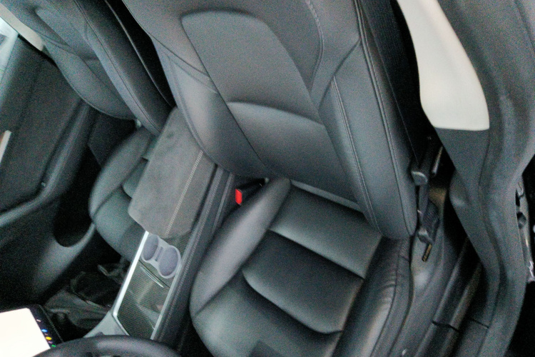 Tesla Model Y 2022 #15 Tesla Model Y 2022 immagine di auto #15