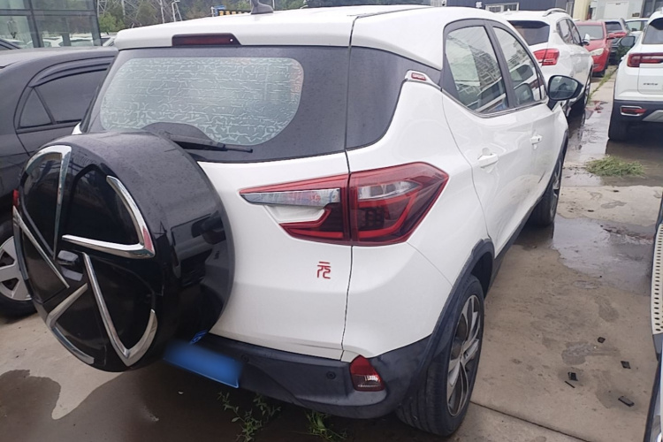 BYD Yuan 2017 #5 BYD Yuan 2017 car image #5
