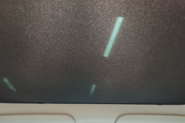Tesla Model Y 2021 car image #20