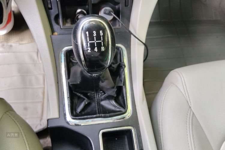 GEELY Emgrand 2016 #16 GEELY Emgrand 2016 car image #16