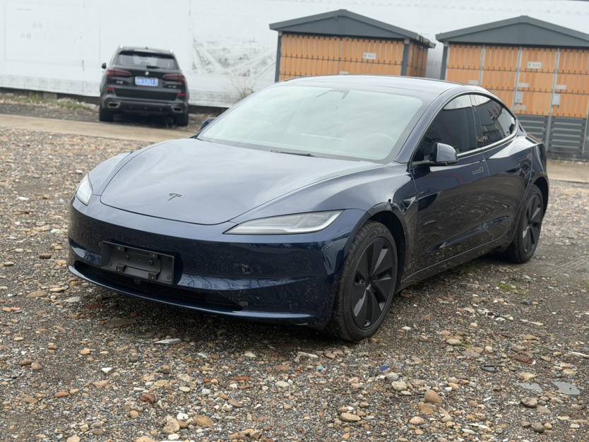 Tesla Model 3 2026 Tesla Model 3 2026 immagine di auto
