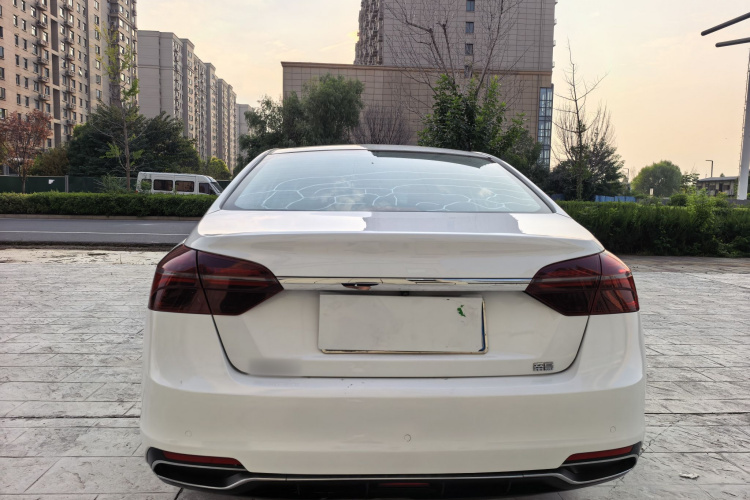 GEELY Emgrand 2021 car image #6
