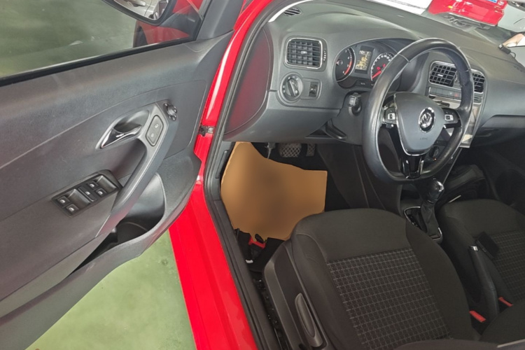 Volkswagen Polo 2016 #12 Volkswagen Polo 2016 car image #12