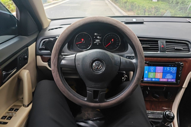 Volkswagen Lavida 2015 car image #12
