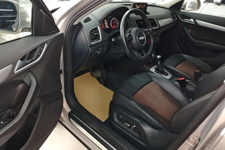 Audi Q3 2017 #16 Audi Q3 2017 car image #16
