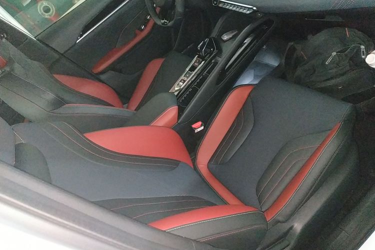 GEELY Coolray 2023 immagine di auto #24