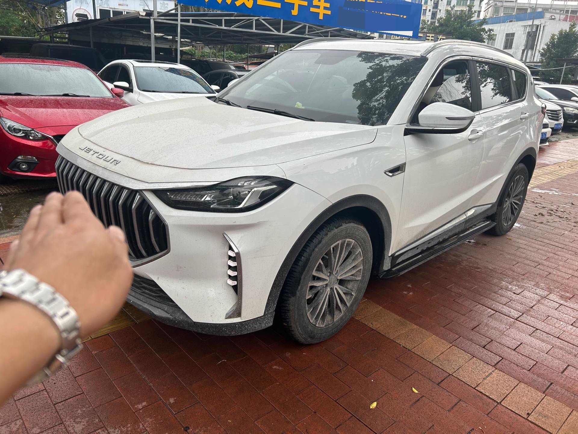 Jetour X70 PLUS 2024 car image 