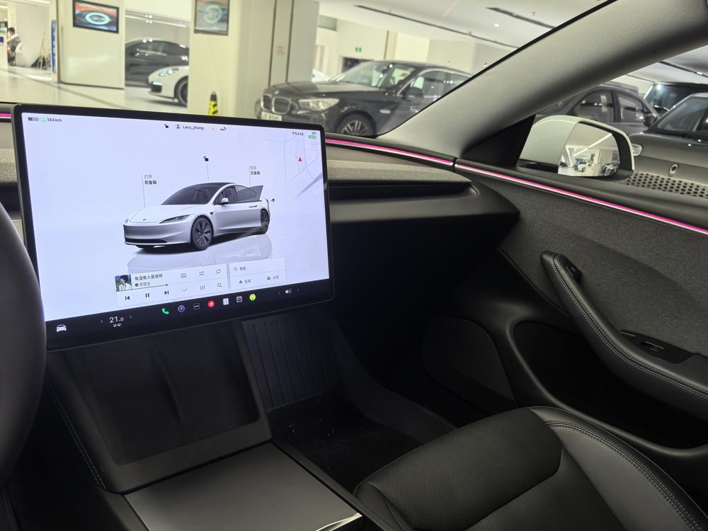 Tesla Model 3 2023 #11 Tesla Model 3 2023 car image #11