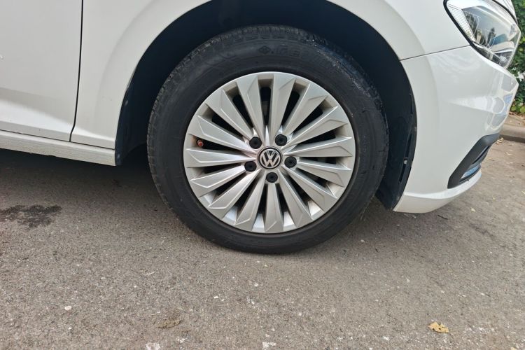 Volkswagen Lavida 2020 car image #6
