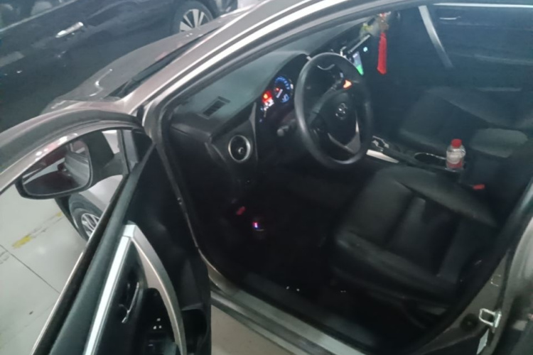 Toyota Corolla 2019 #16 Toyota Corolla 2019 car image #16