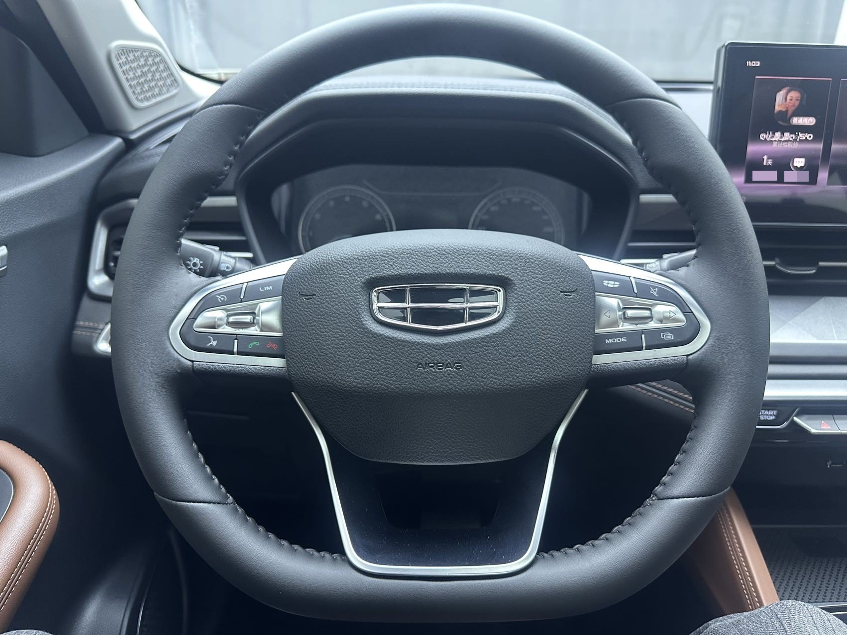 GEELY Vision X6 2022 car image #12