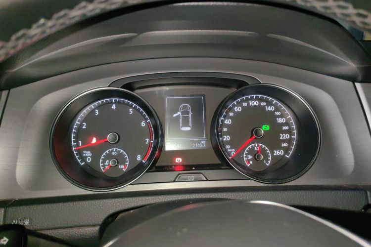 Volkswagen Golf 2015 car image #13