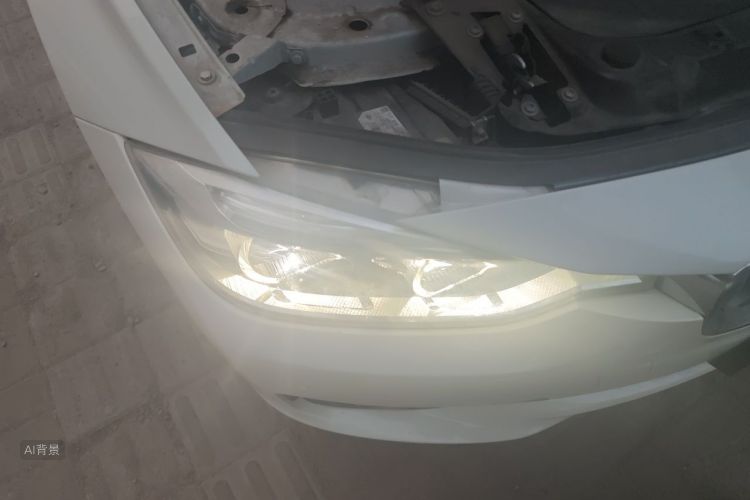 BMW 3 Series 2018 #8 BMW 3 Series 2018 car image #8