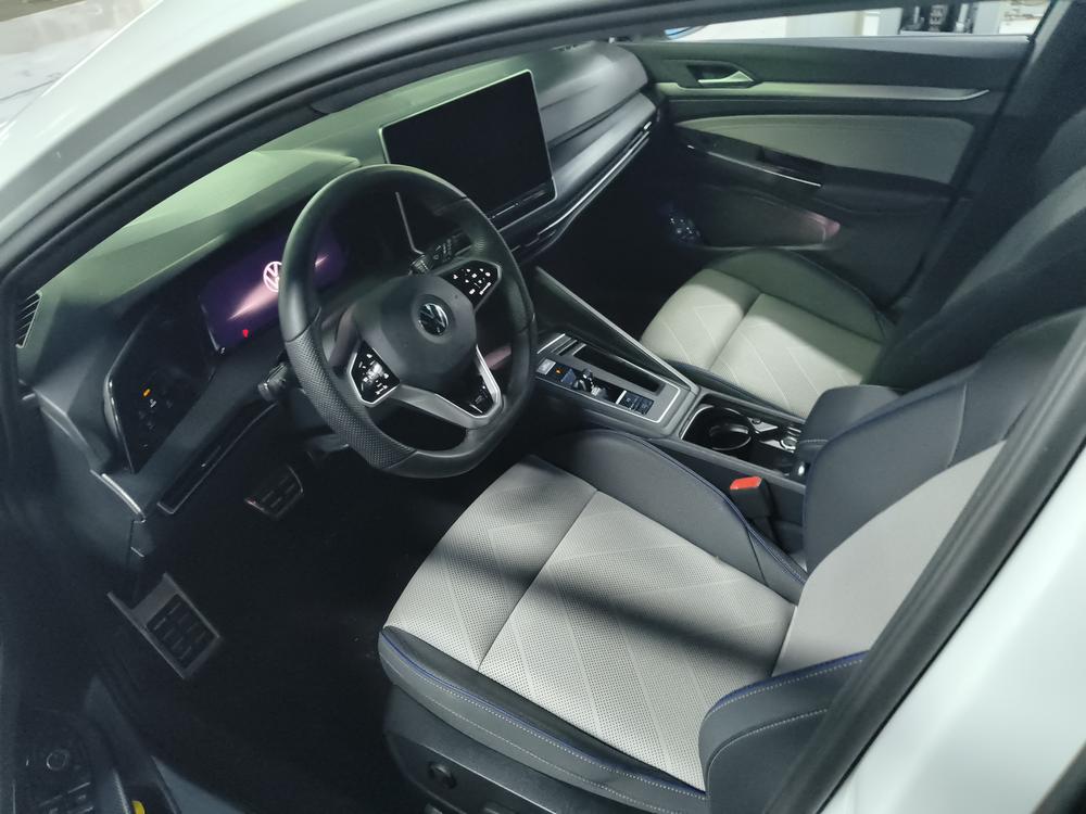 Volkswagen Golf 2025 #22 Volkswagen Golf 2025 immagine di auto #22