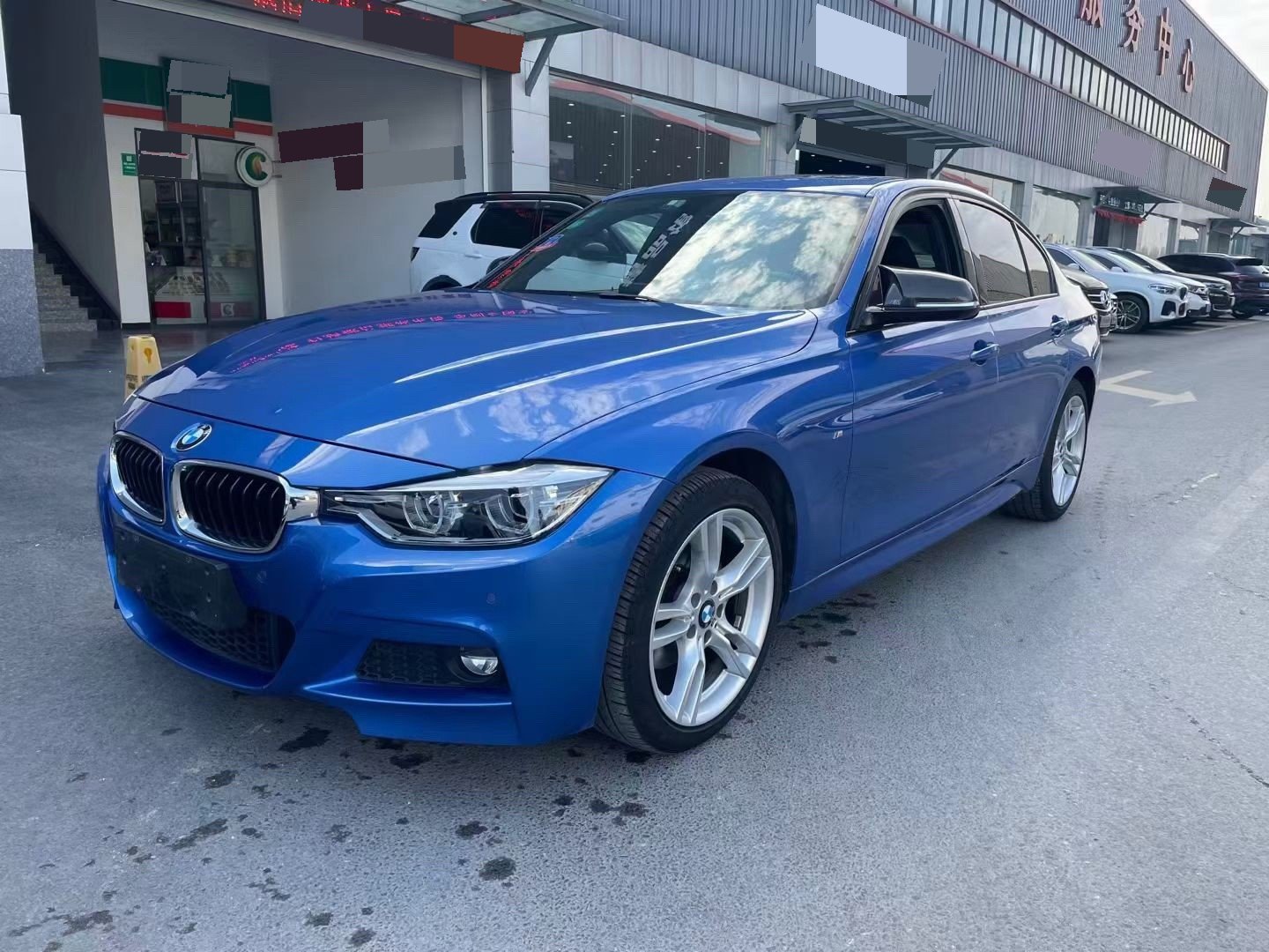 BMW 3 Series 2018 car image 