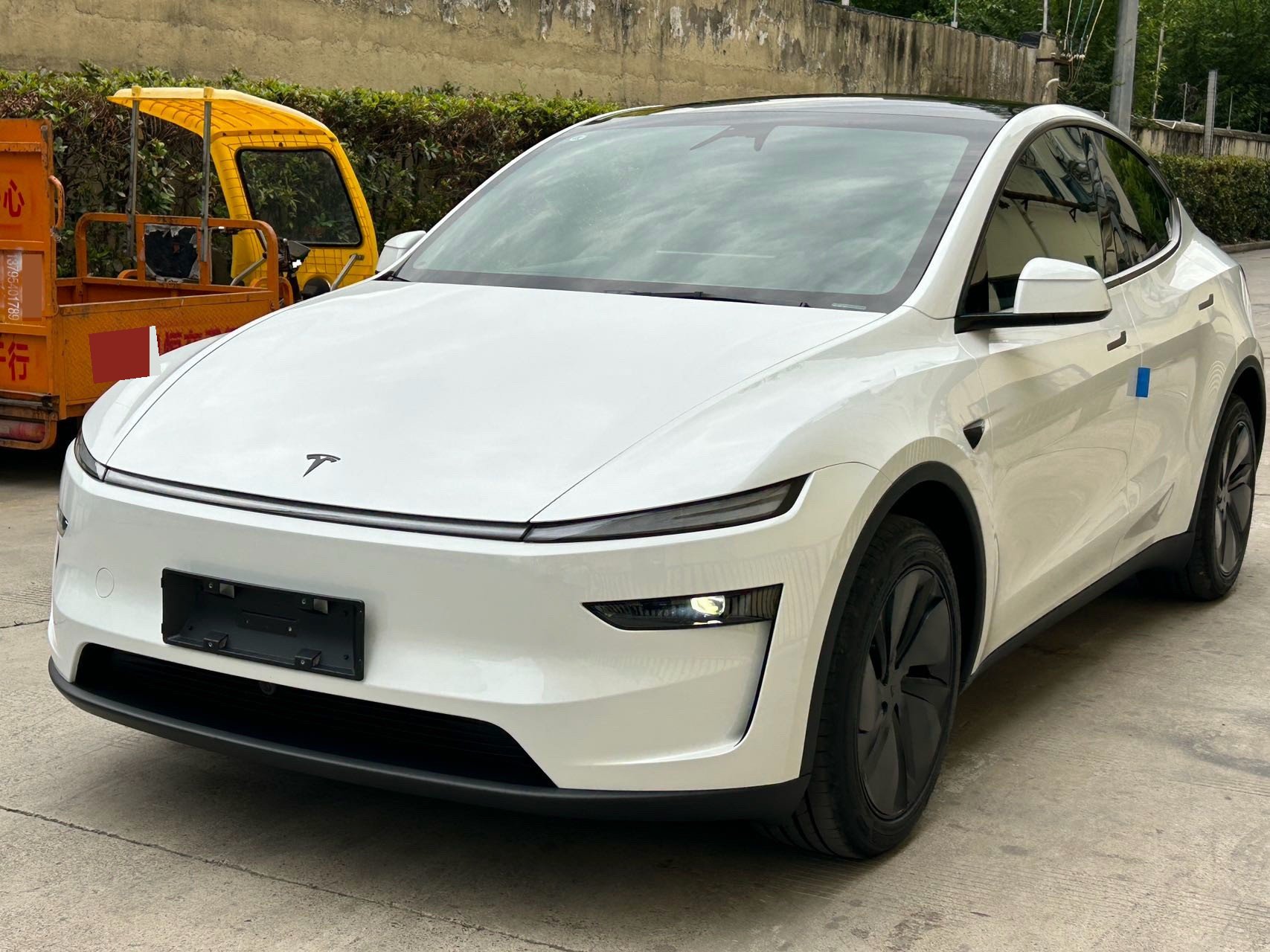 Tesla Model Y 2026 Tesla Model Y 2026 car image