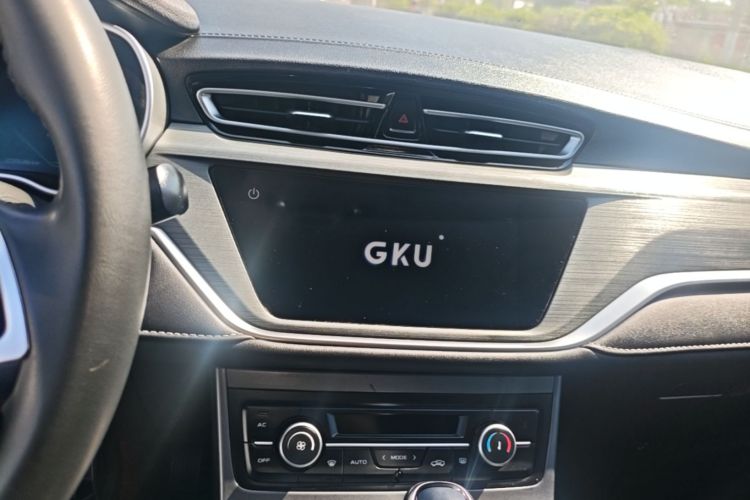 GEELY Emgrand 2021 #13 GEELY Emgrand 2021 car image #13
