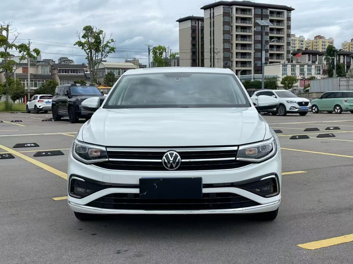Volkswagen Bora 2023 car image #2