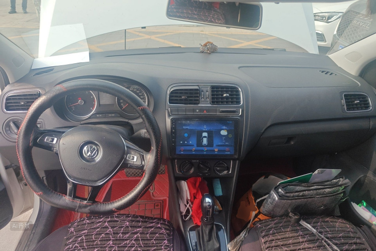 Volkswagen Polo 2016 صورة سيارة #11