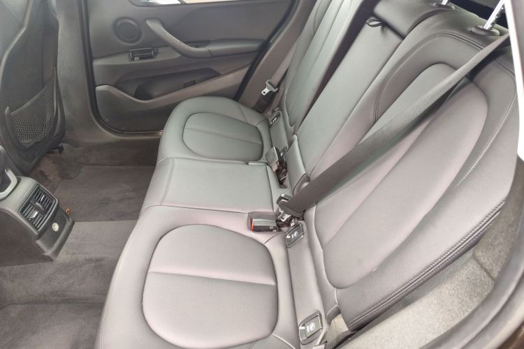 BMW X1 2017 image de voiture #13