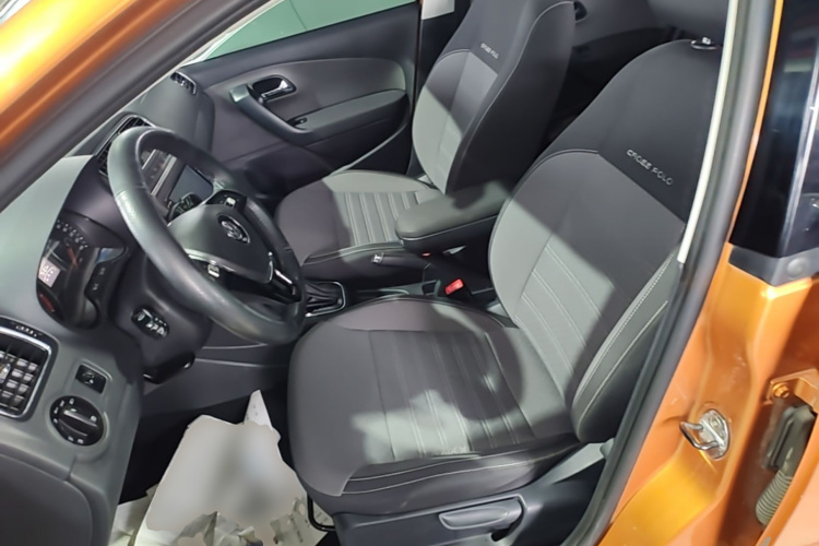 Volkswagen Polo 2015 #15 Volkswagen Polo 2015 immagine di auto #15