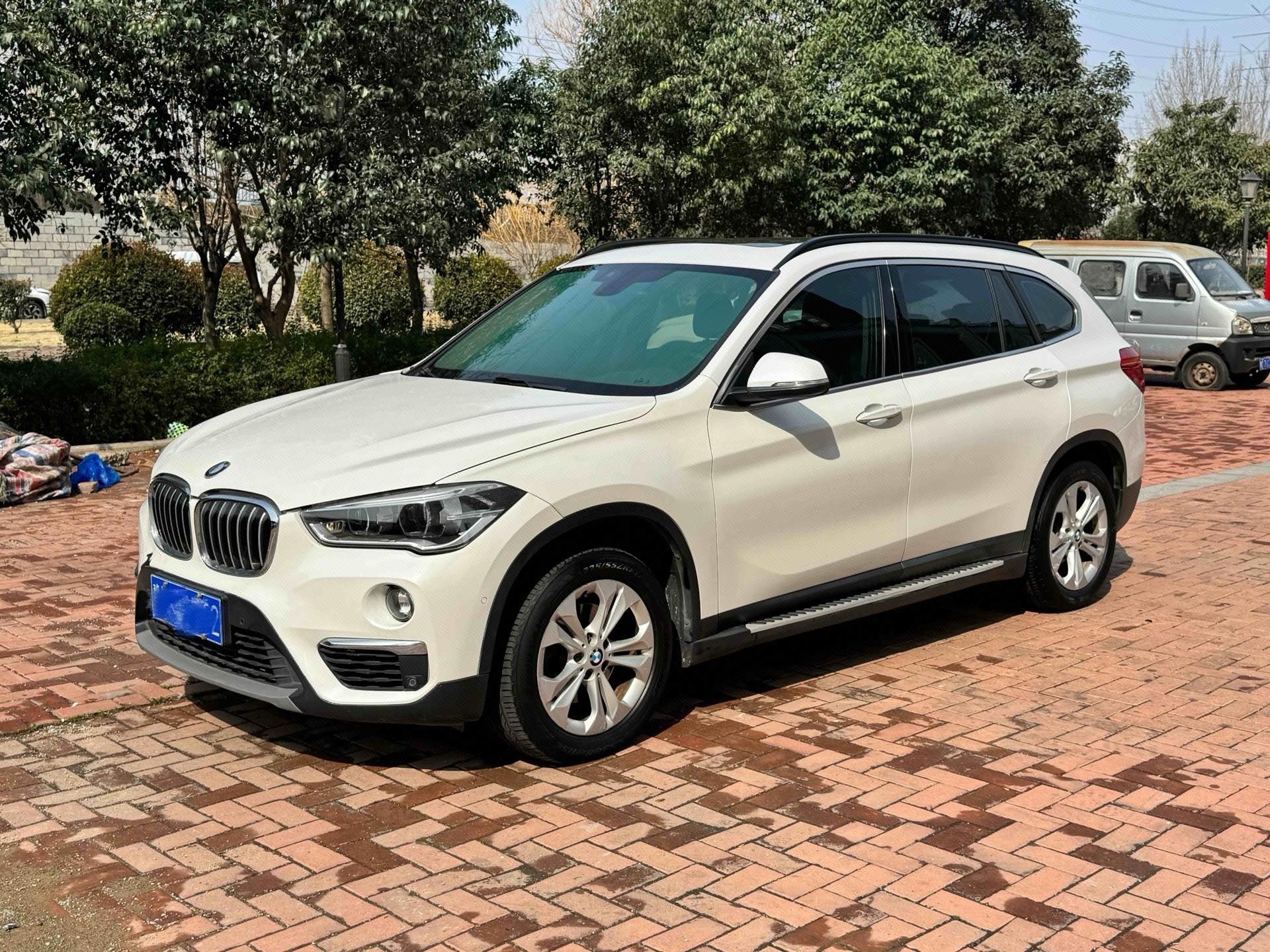 2016 2016 car image