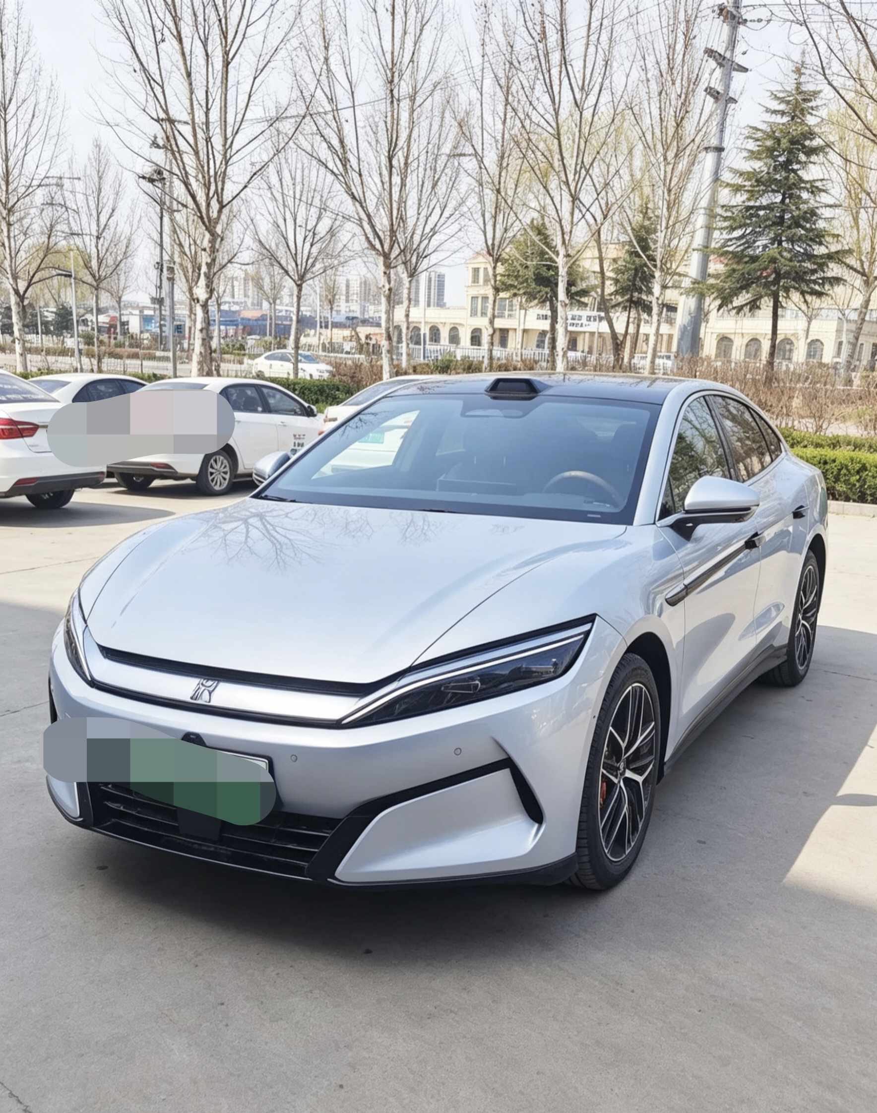 BYD HanL 2026 BYD HanL 2026 car image