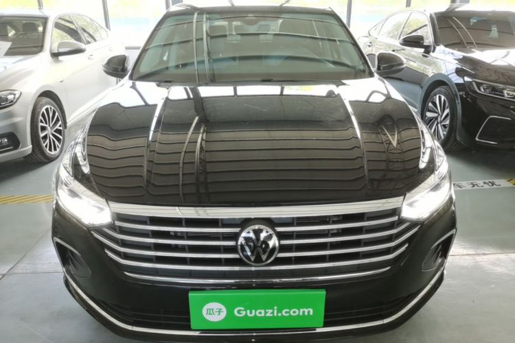 Volkswagen Lavida 2025 car image #3